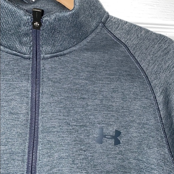 Under Armour 1/4 Zip Cold Gear Pullover - Picture 6 of 6